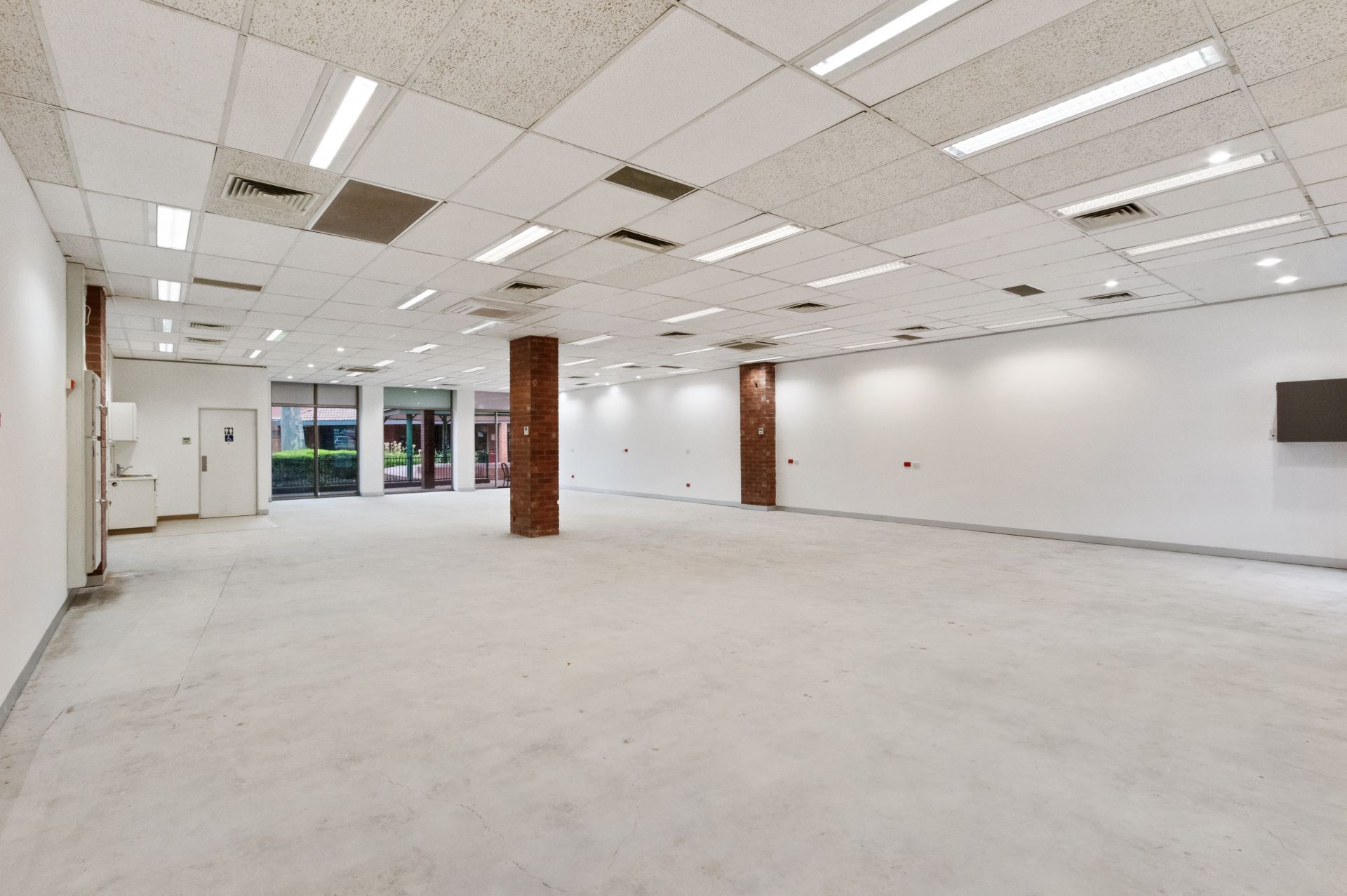 High Profile Commercial Opportunity