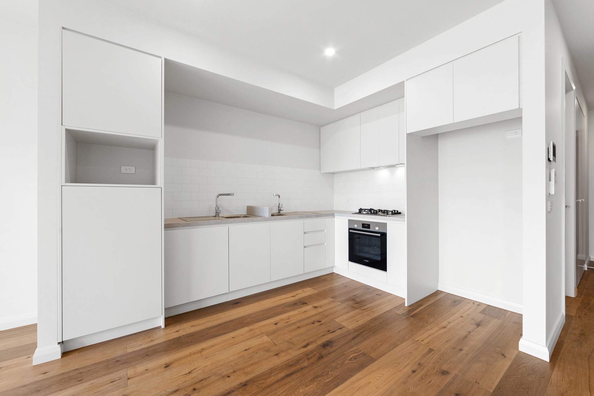 102/80 Hotham Street, St Kilda East - Thumbnail 4