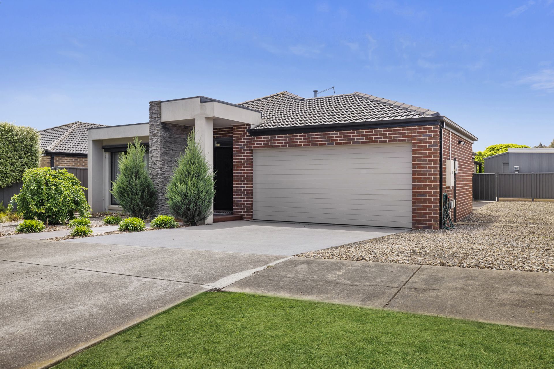 5 Chilton Close, Winter Valley, Winter Valley - Thumbnail 4