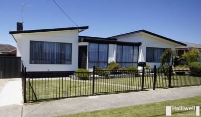 4
 
 
 
  
 
 
 2
 
 
 
  
 
 
 2
 
 
 
 
 
 
 
 3 Goddard Street, Ulverstone TAS 7315, Ulverstone - Thumbnail 2