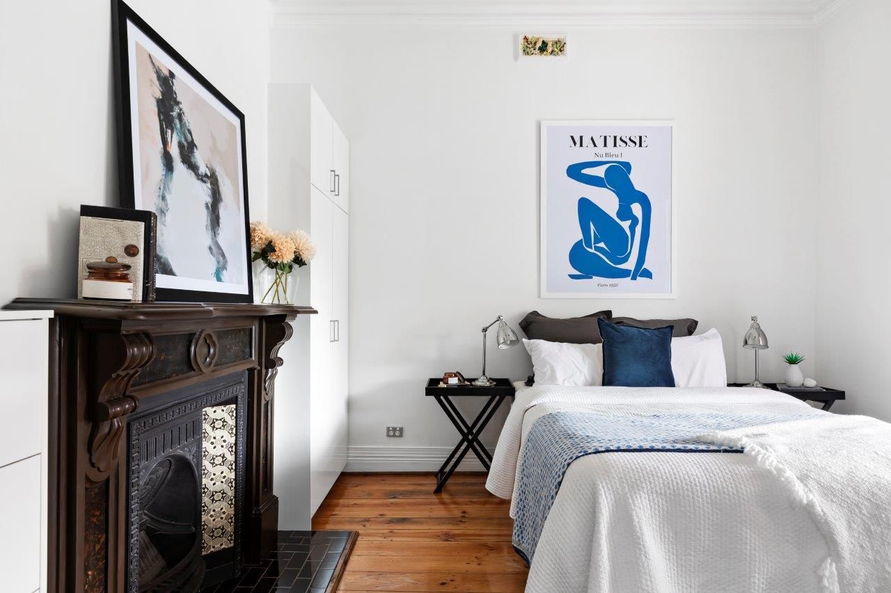 **Traditional Charm and Stylish Contemporary Elegance!**