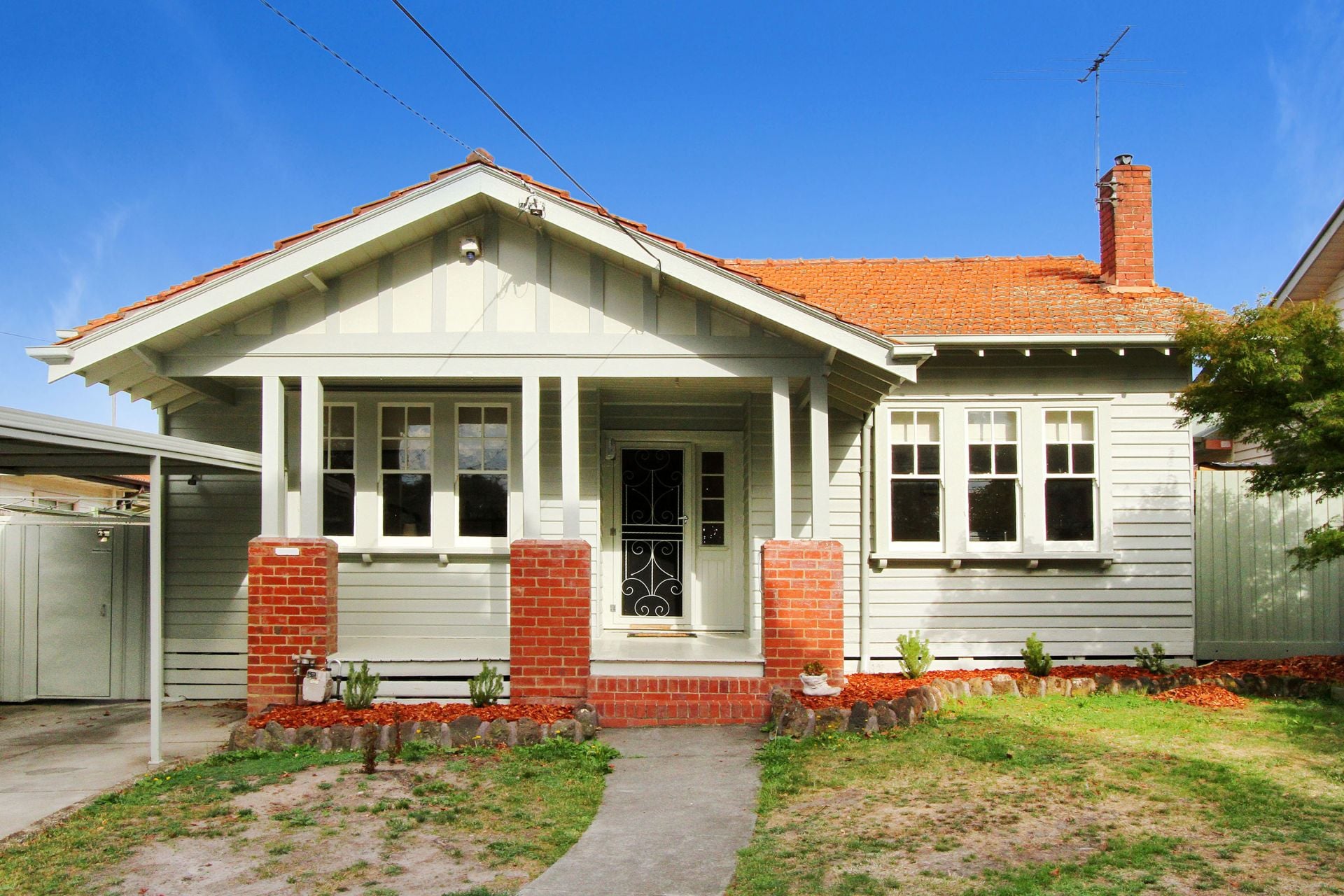 Captivating Californian With Family Sized Living