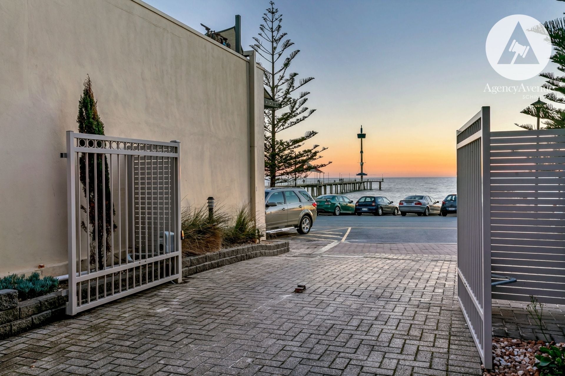 134B Esplanade, Brighton - Thumbnail 3