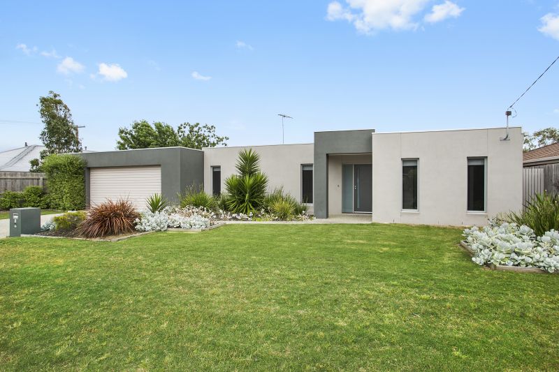 6 Spray Street, Ocean Grove VIC 3226