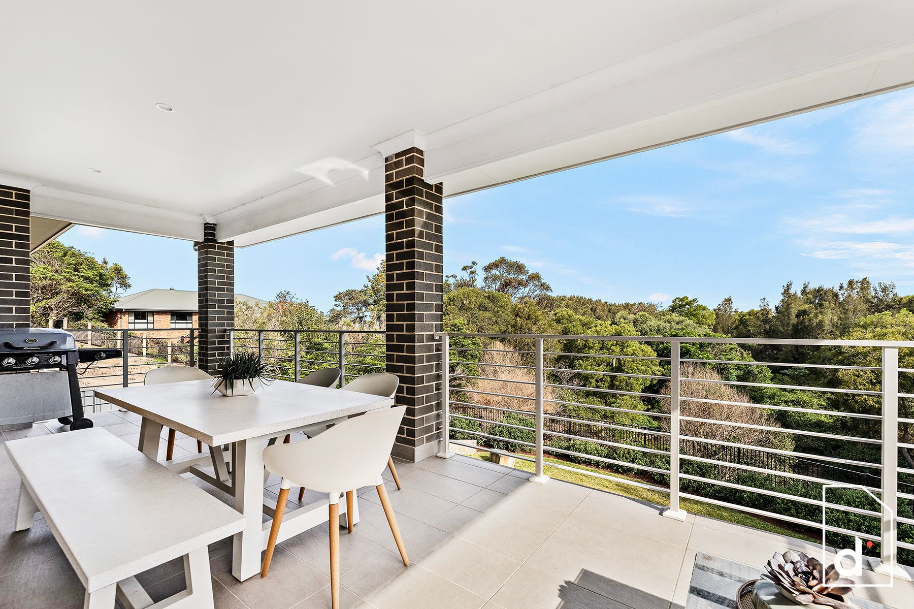 9 Seabreeze Place, Thirroul NSW