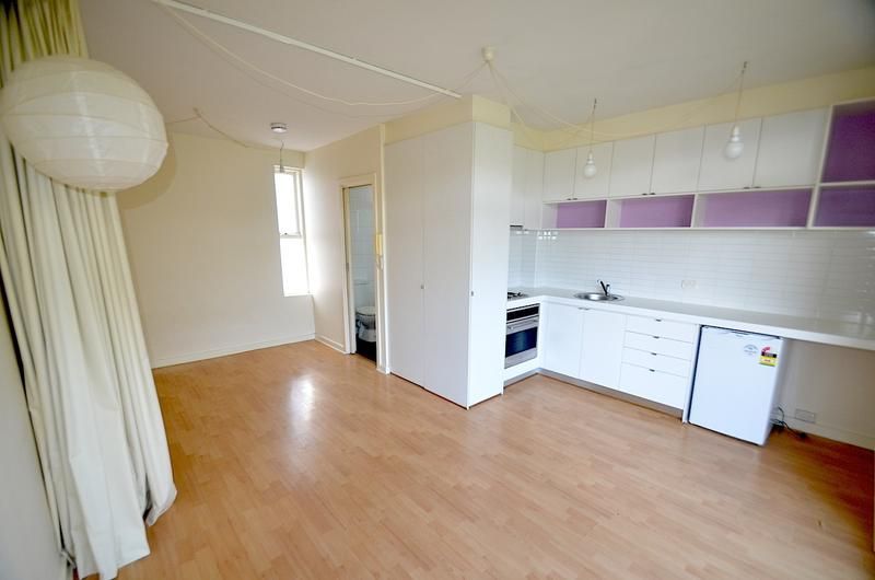 11/1 Lumley Court, Prahran - Thumbnail 3