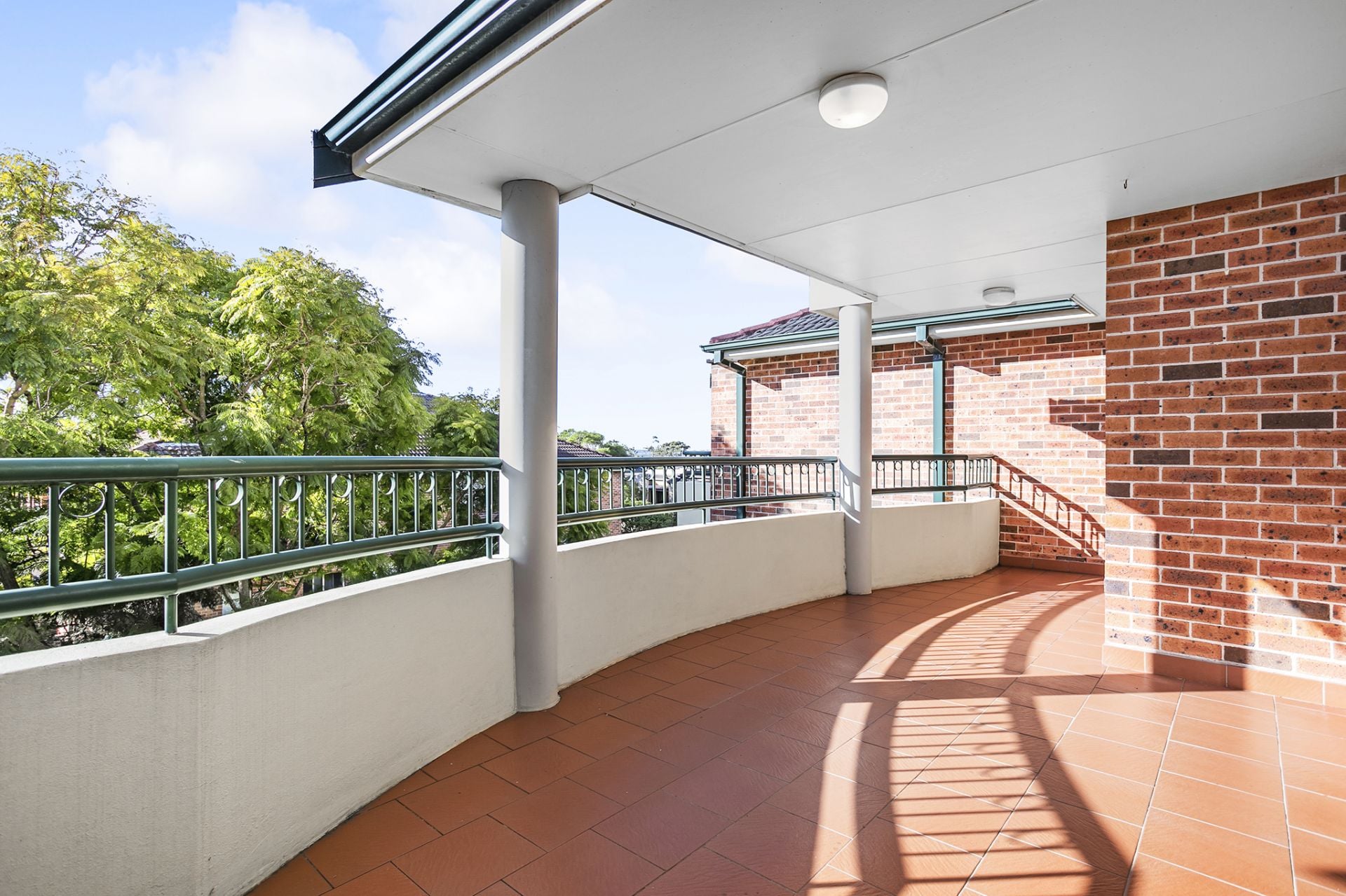 9/9-15 Mansfield Avenue Caringbah NSW, Caringbah - Thumbnail 2