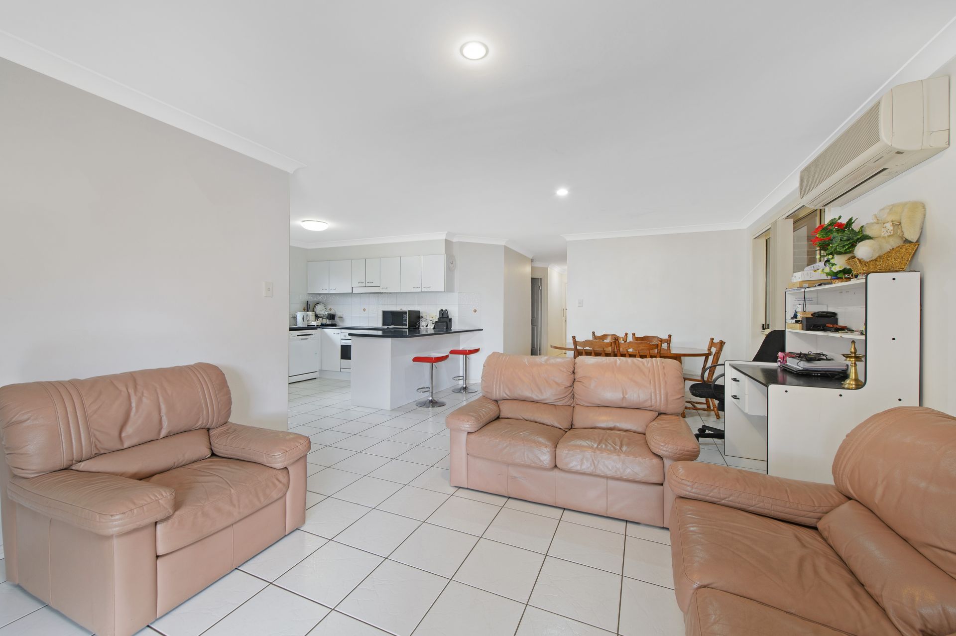 17 Deakin Close Port Macquarie NSW, Port Macquarie - Thumbnail 3