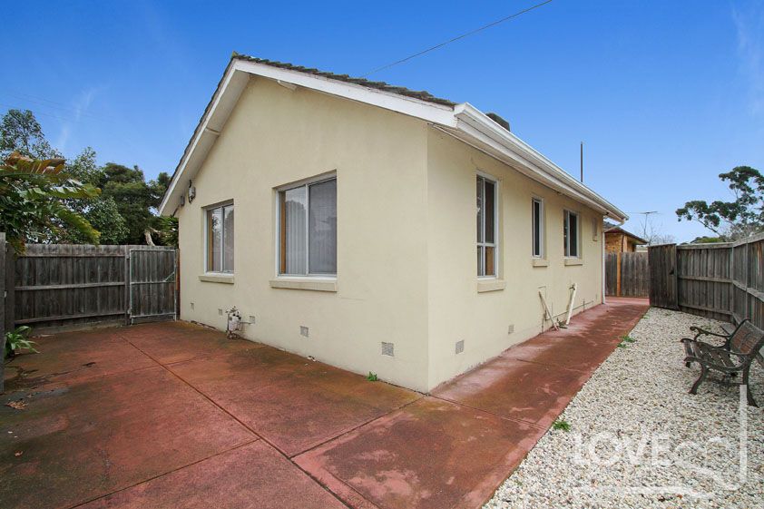 Low maintenance Lovely Living