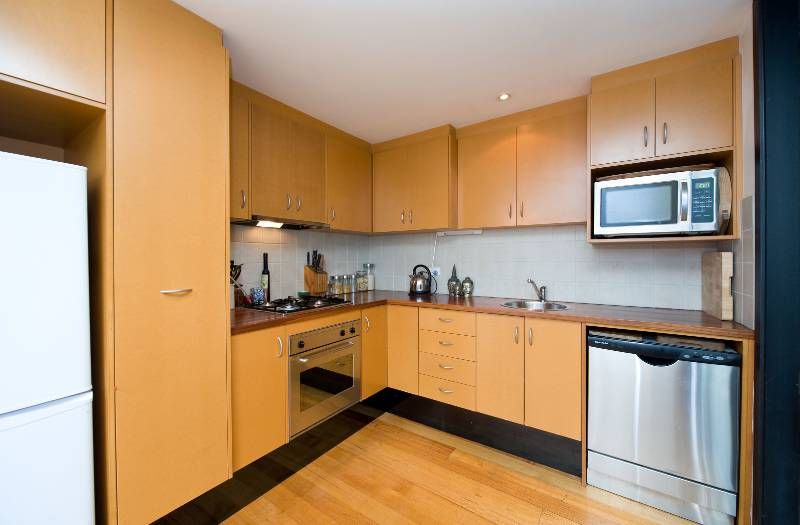 1/2a Lyons Street, Seddon - Thumbnail 4