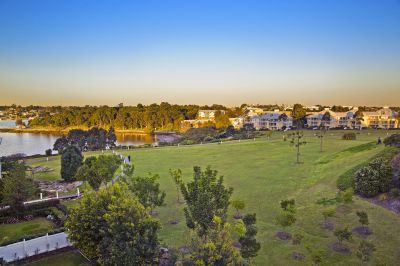 Space, light and city views in the prestige Savannah complex