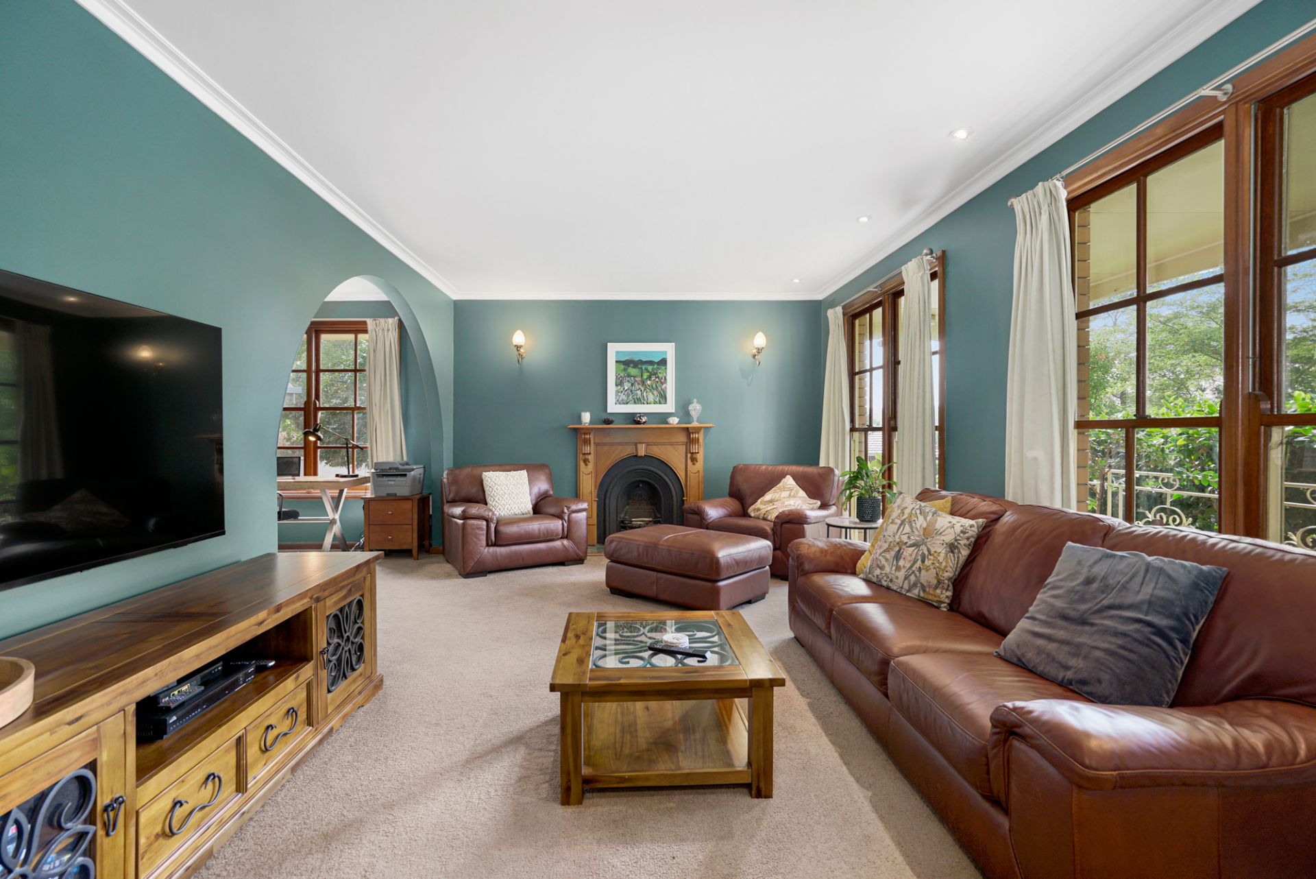 212 Lylia Avenue, Mount Clear Ballarat Real Estate Pty Ltd