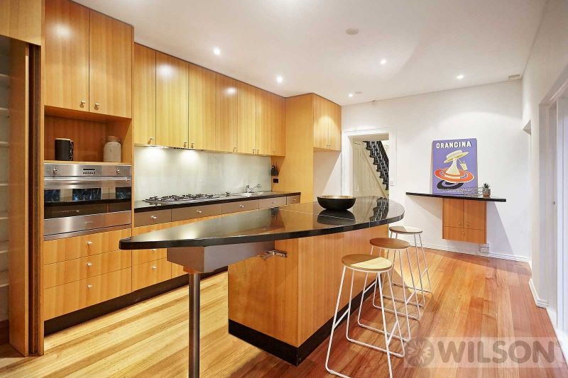 18 Park Street, St Kilda West