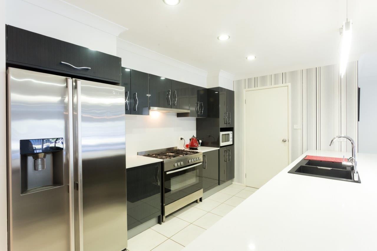 Colebee 27 Kirkwood Crescent