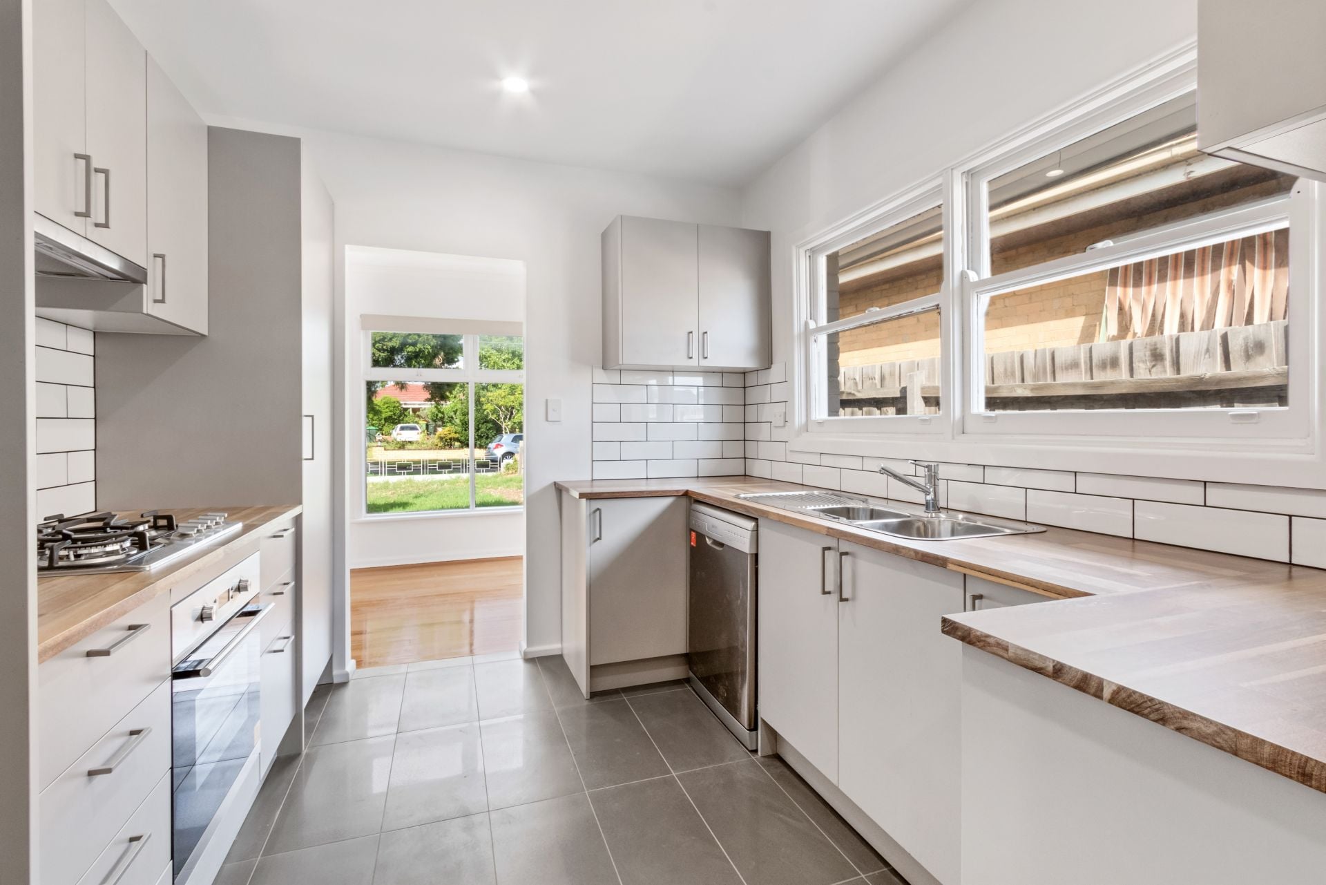 LOOKING FOR A GREAT TENANT!