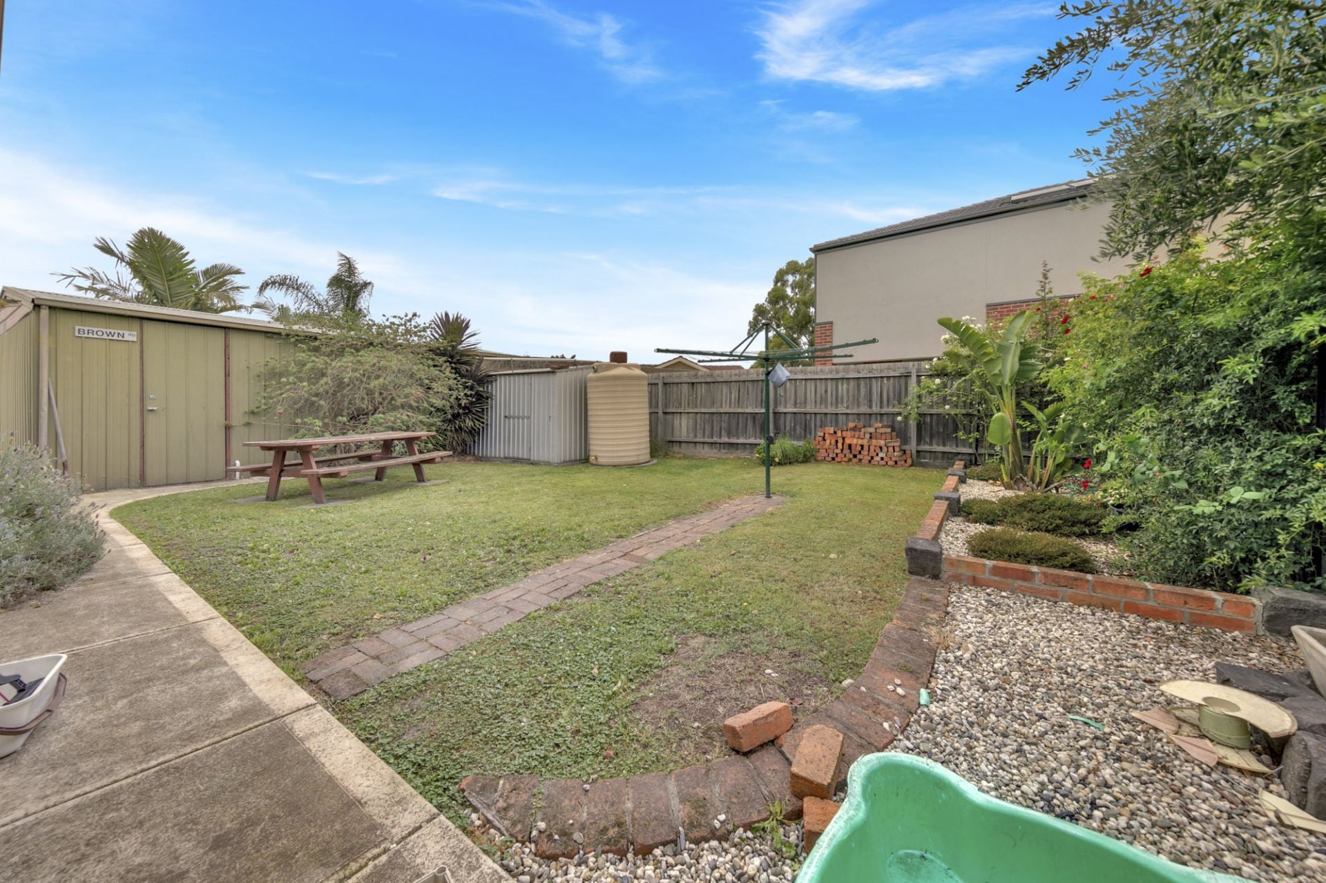 Calling all 1st Home-Buyers / Investors / Tradies / Car Enthusiasts