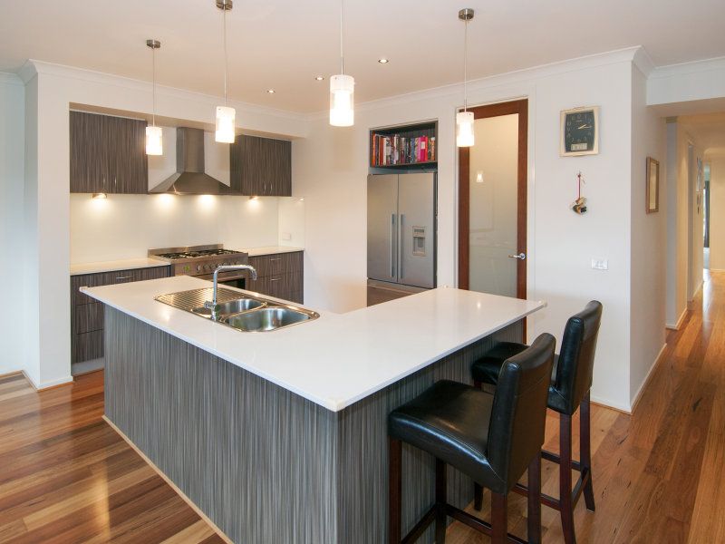 12 Hodgson Rise MERNDA, Mernda - Thumbnail 7