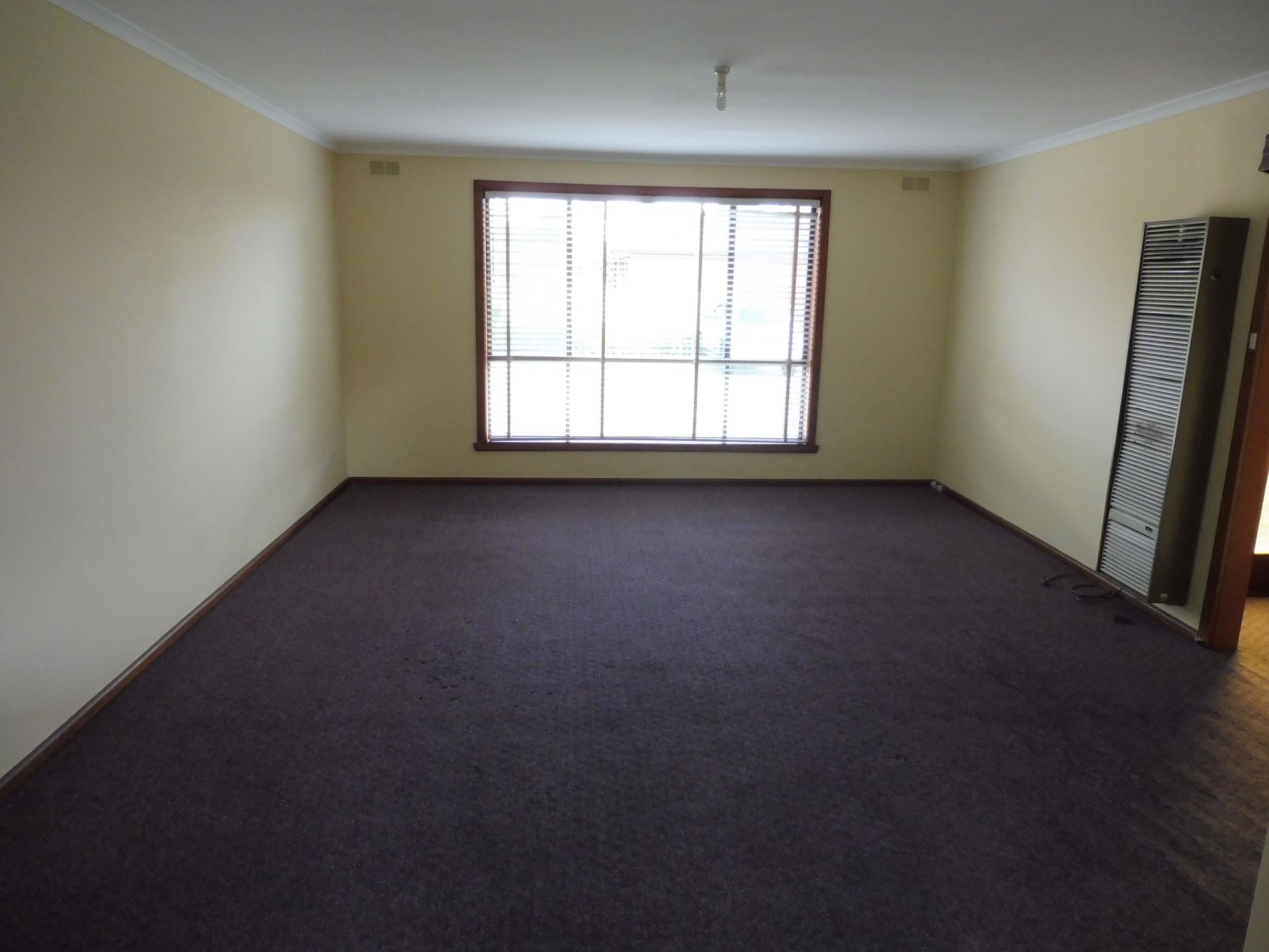 2 BEDROOM UNIT!