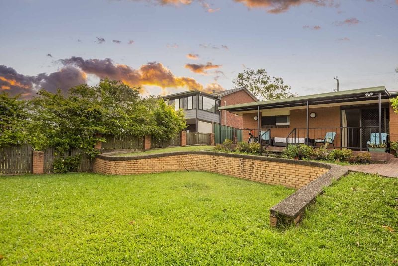 Real Estate For Sale 138 Barbaralla Drive Springwood , QLD