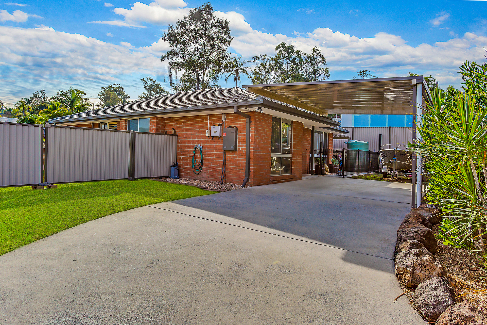 61 Rainbow Drive, MUDGEERABA, QLD, 4213 House buyMyplace