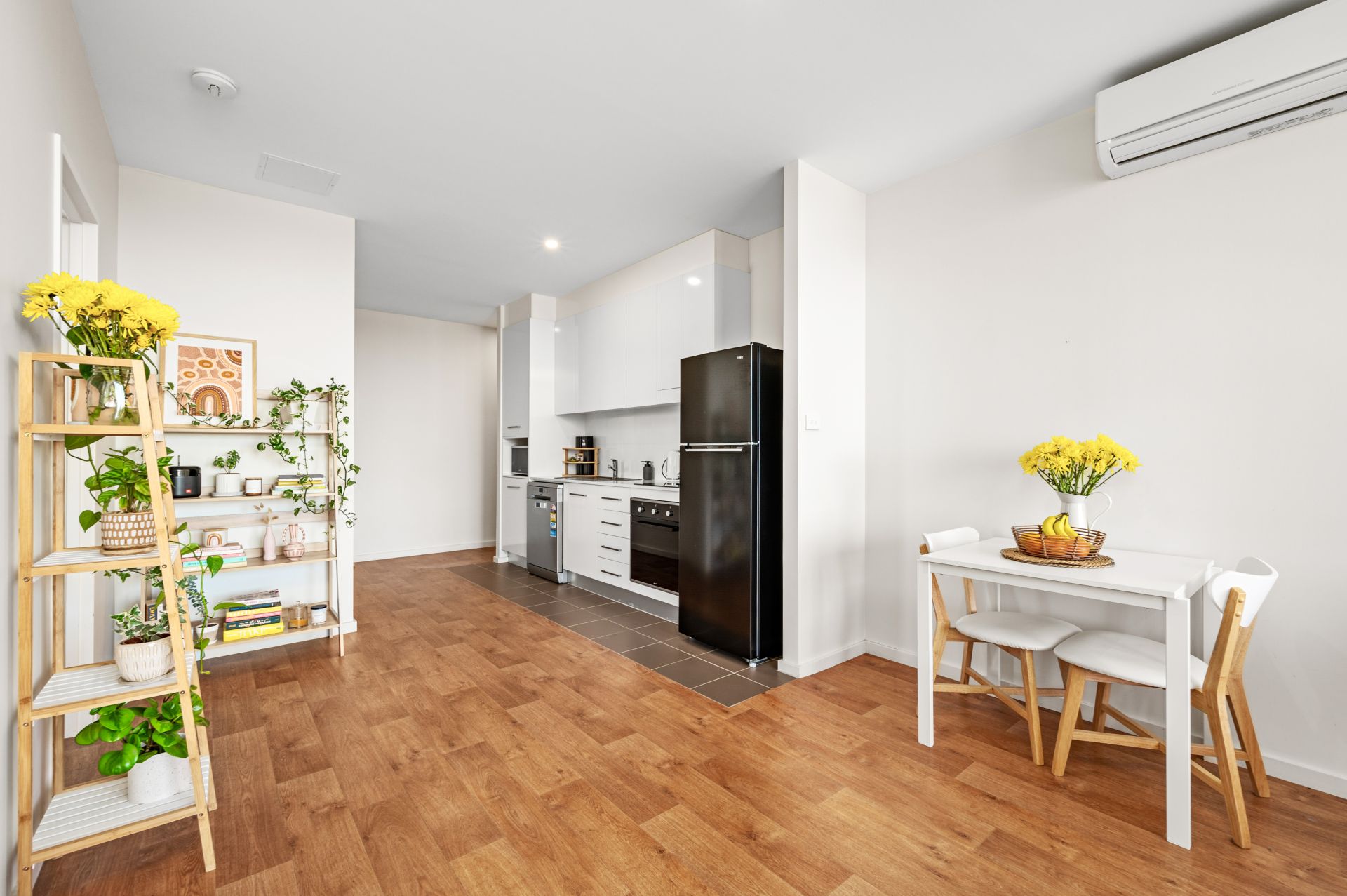 210/6 Charles Street, Charlestown - Thumbnail 2