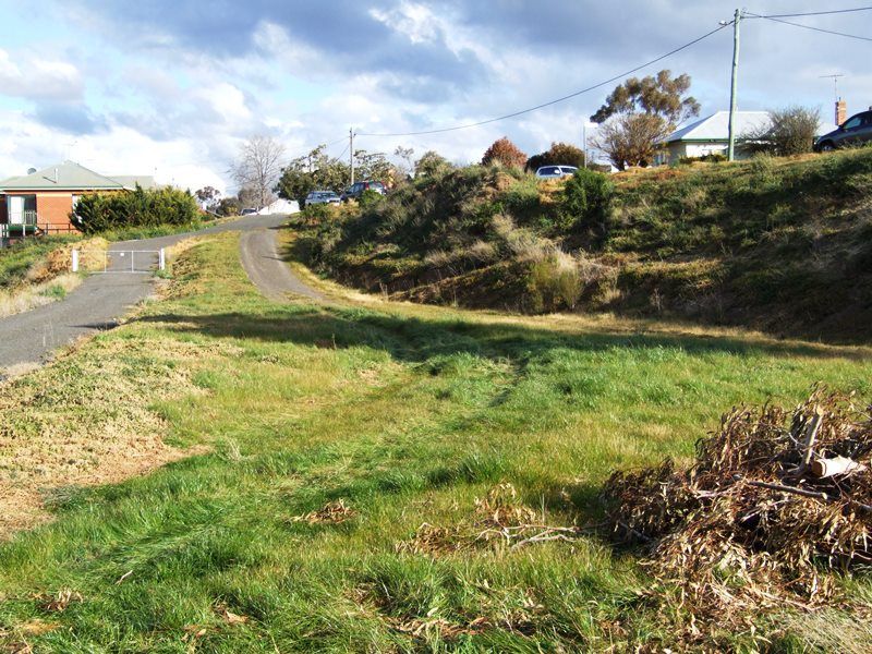 2A Dickie Street, Bacchus Marsh - Thumbnail 4
