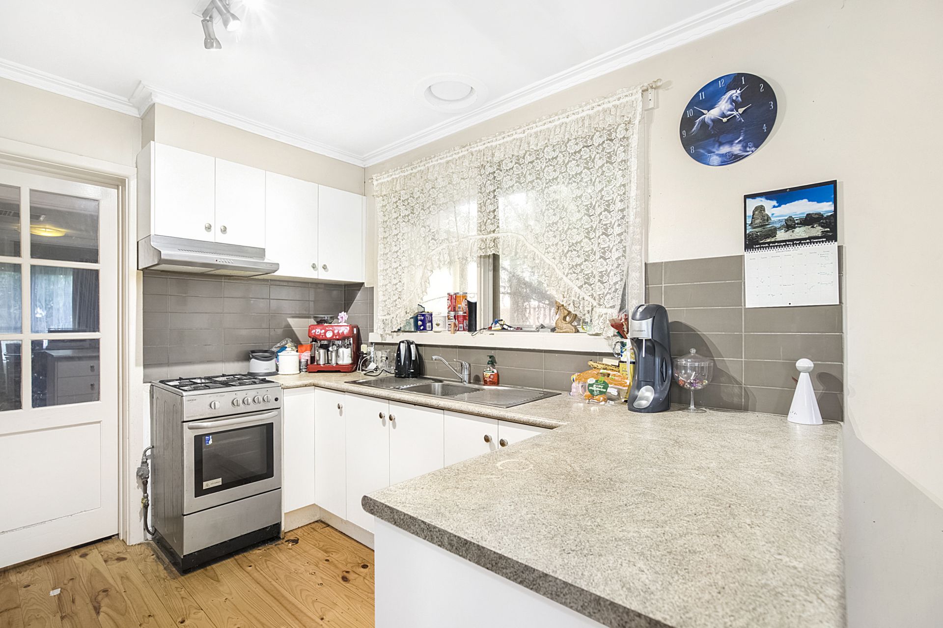 8 Pevensey Street Wendouree VIC, Wendouree - Thumbnail 7