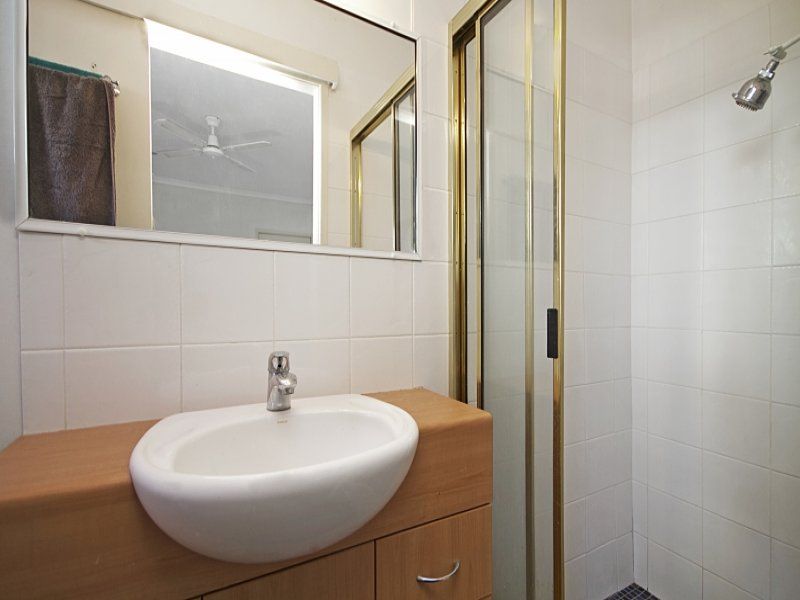 6/6 Lord Street KIRRA QLD, Kirra - Thumbnail 4