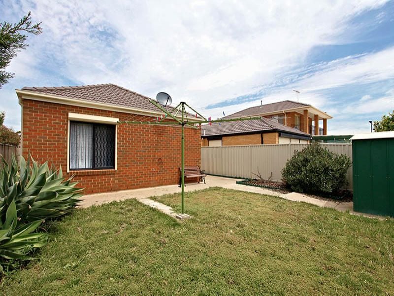 11 Ashby Lane, Caroline Springs - Thumbnail 7