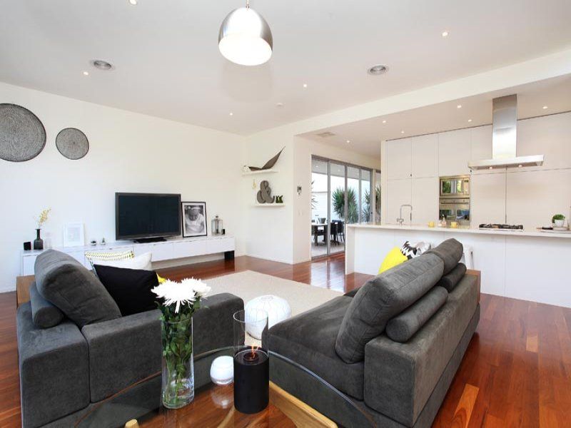 25 Caesia Way, Caroline Springs - Thumbnail 4