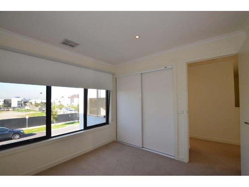46 McDougall Drive FOOTSCRAY VIC, Footscray - Thumbnail 5