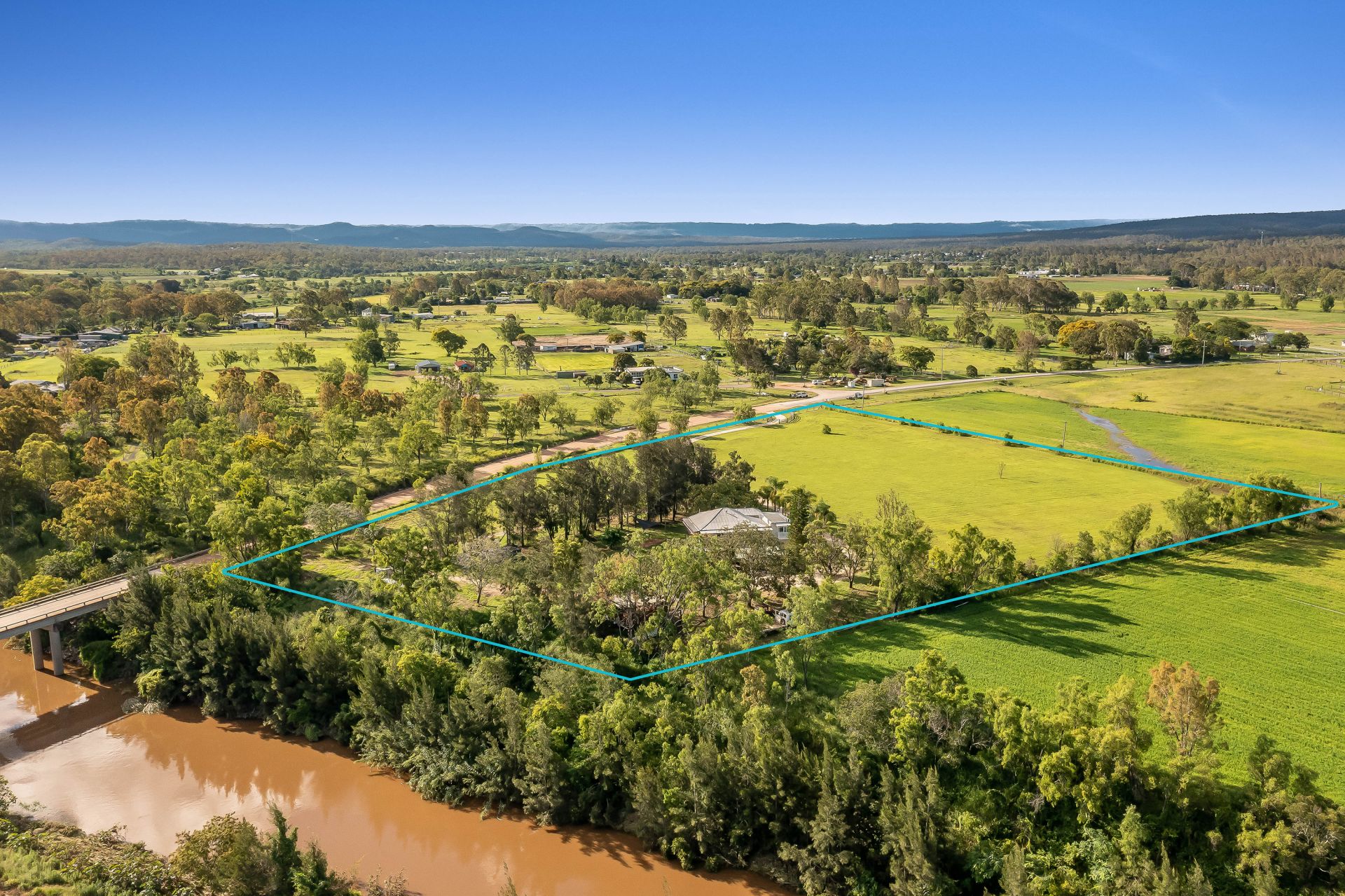 115 Flagstone Creek Road, Helidon Jenkins Real Estate