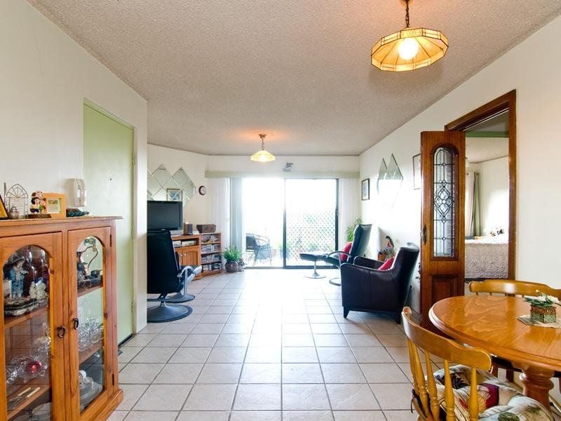 1/10 Buderim Avenue ALEXANDRA HEADLAND QLD, Alexandra Headland - Thumbnail 4