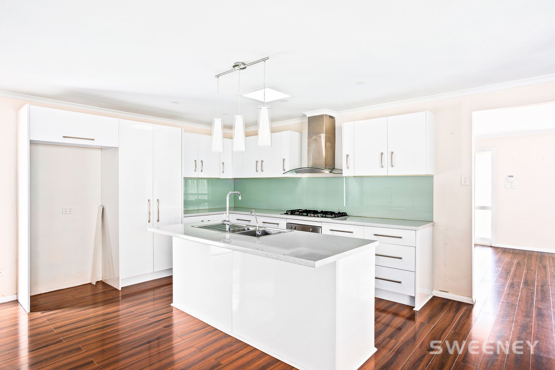 20 Wenlock Avenue, Altona Meadows - Thumbnail 4
