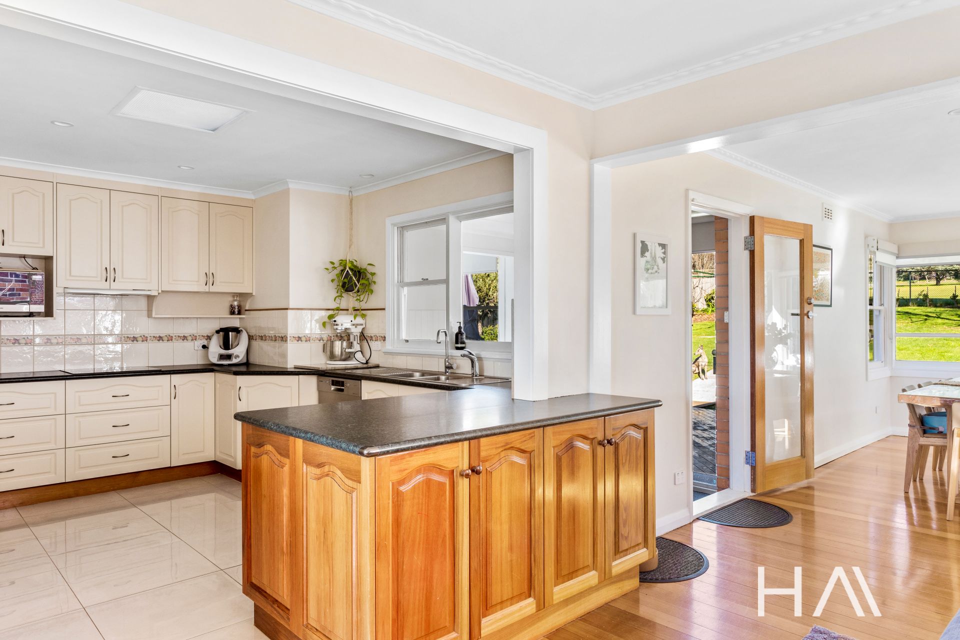 172 Abbott Street Newstead, Newstead - Thumbnail 4