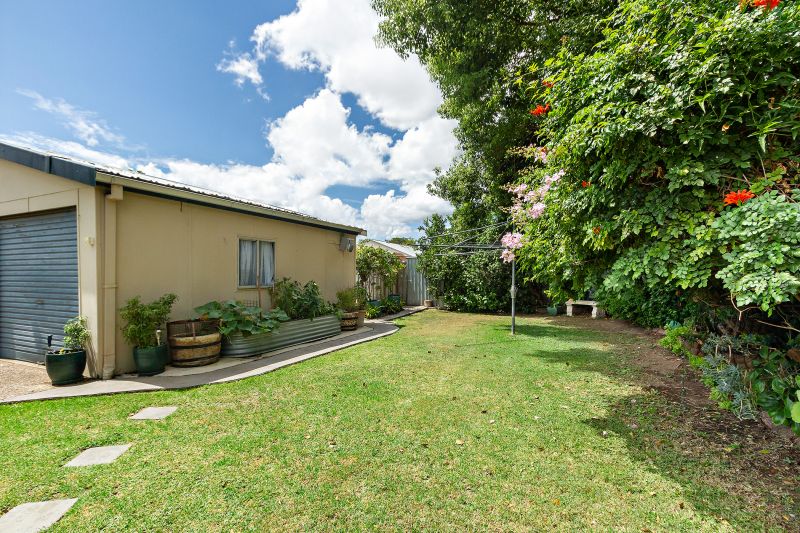 Real Estate For Sale 12 Elford Avenue Weston , NSW