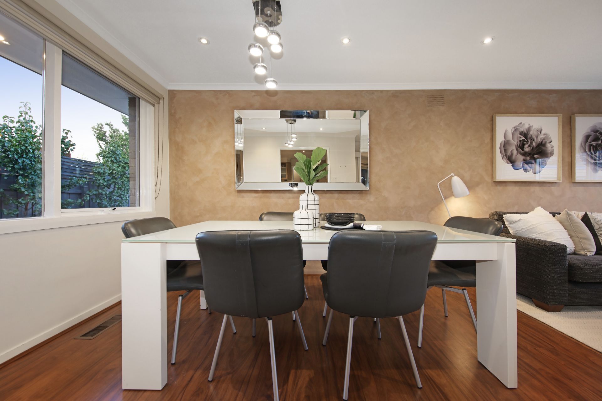 8/7 Crawford Road, Clarinda OBrien Real Estate