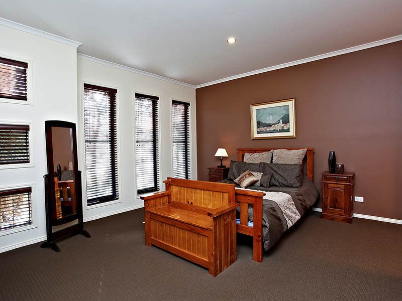 4 Salina Walk, Caroline Springs - Thumbnail 6