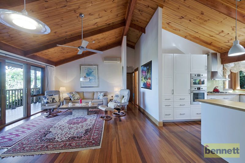 14 Stanley Avenue, Kurrajong Heights - Thumbnail 2