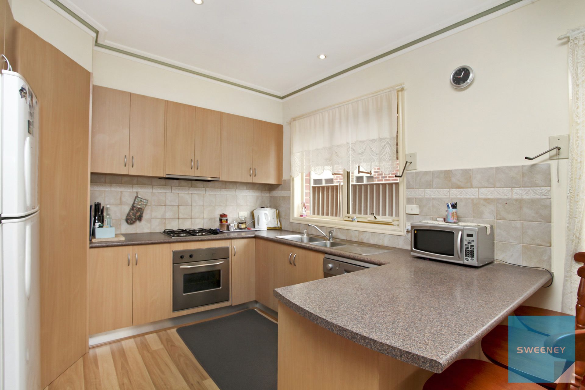 32 Ranmore Grove, Caroline Springs - Thumbnail 3