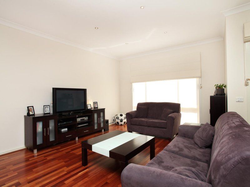 60 Grampians Way, Caroline Springs - Thumbnail 5