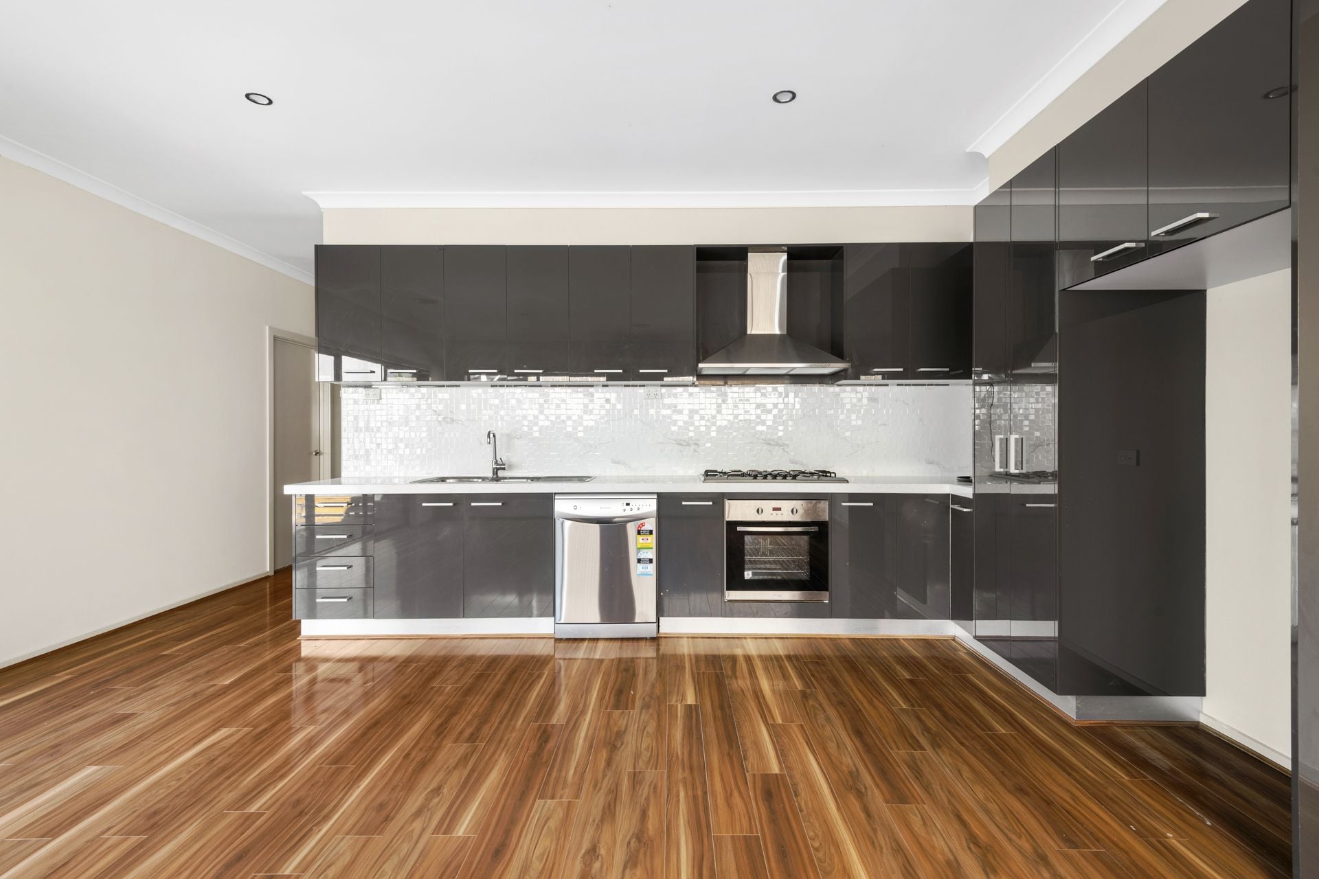 HOME STYLE UNIT