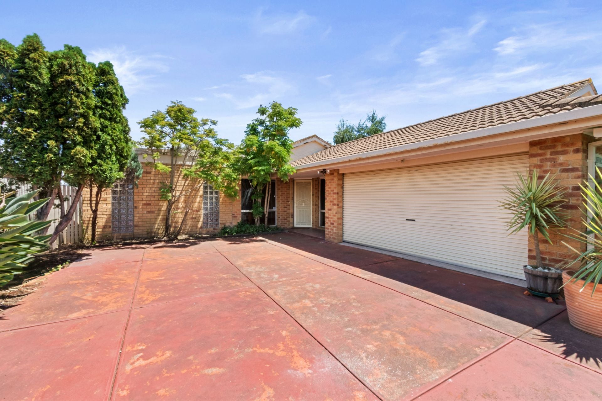 Single level 4 bedroom house