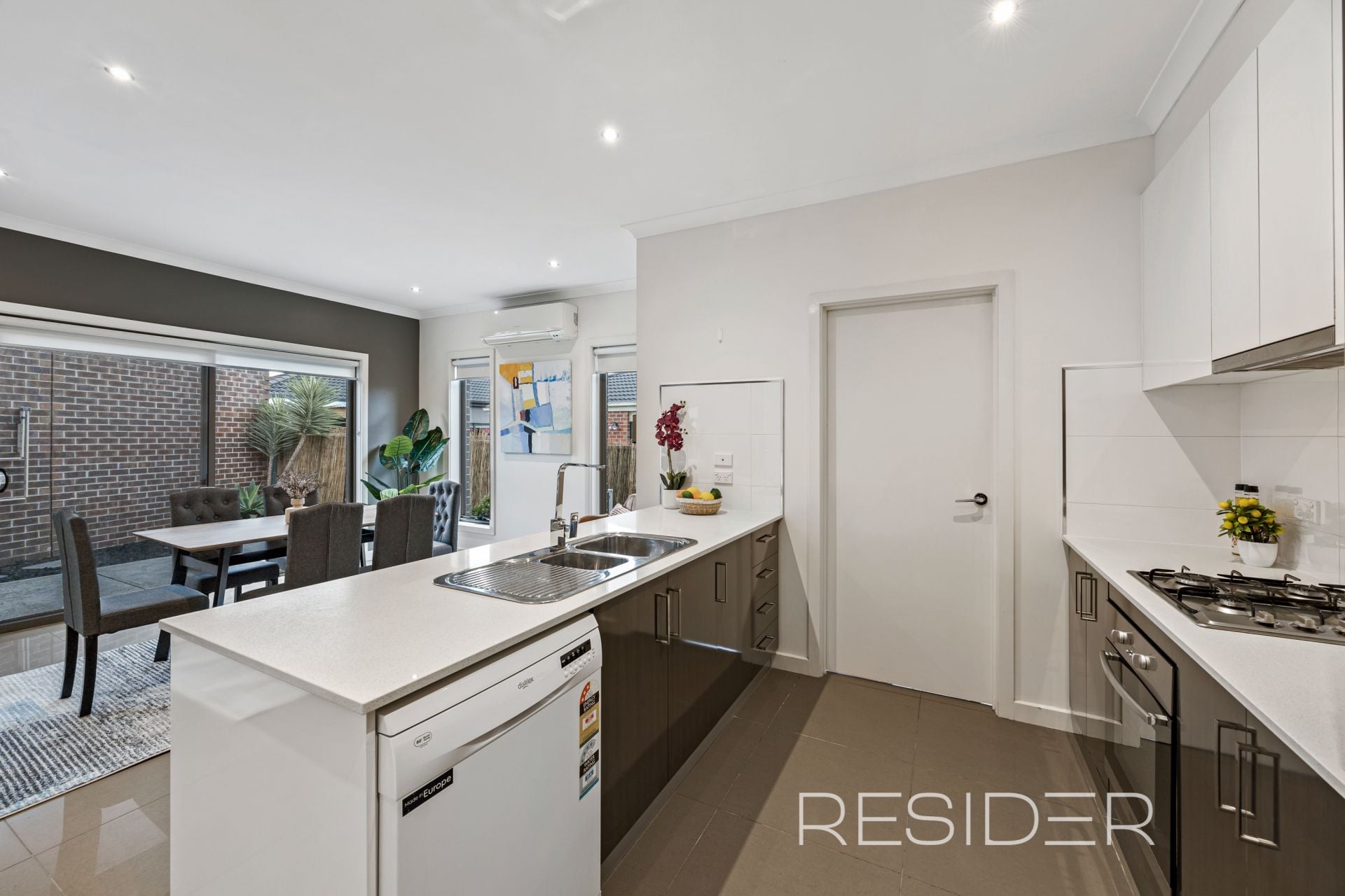 2/9 Kumara Circuit South Morang, South Morang - Thumbnail 8