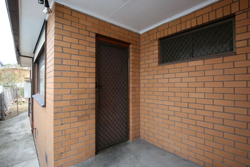 R/O/45 Mahoneys Road, Reservoir