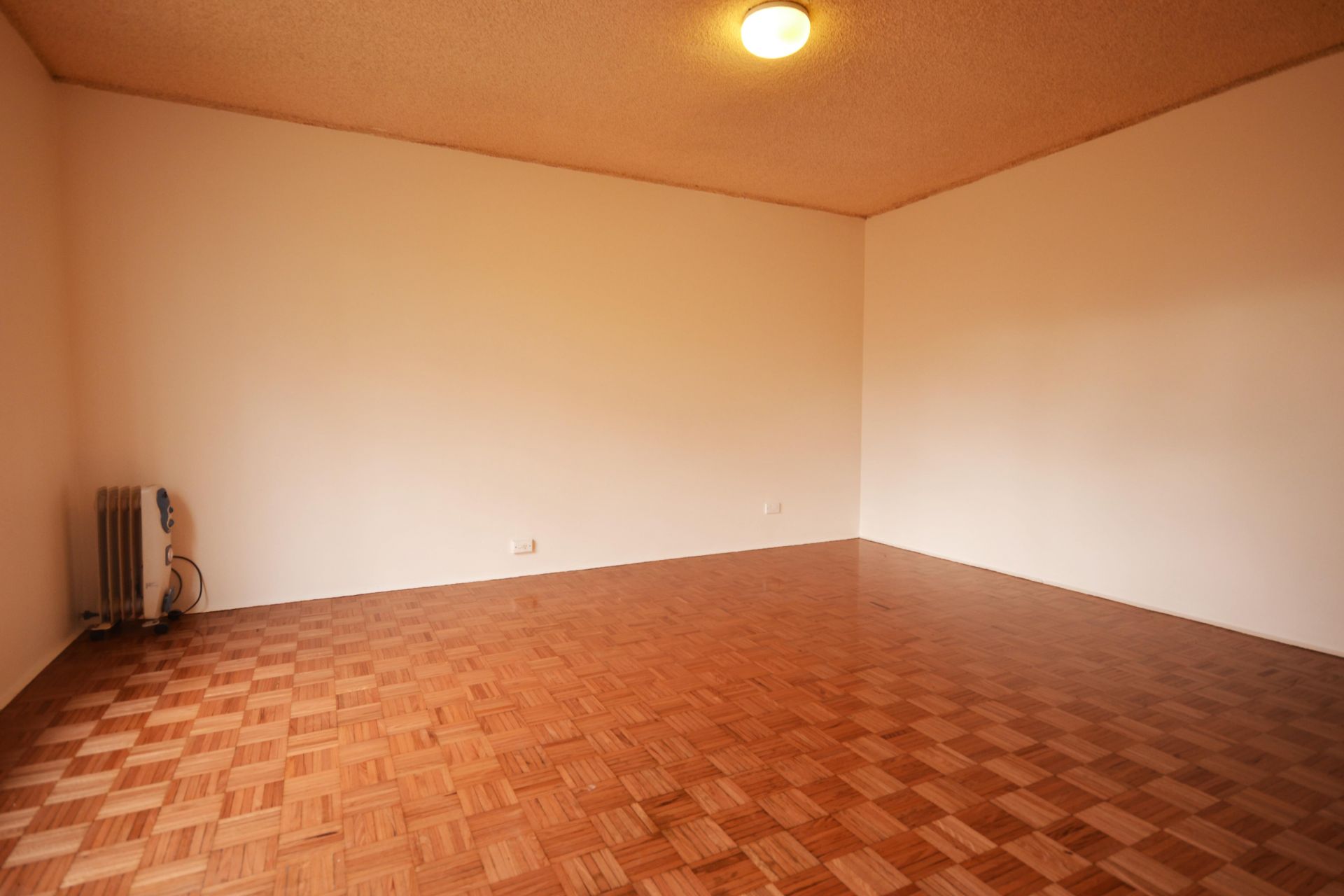 CLOSE TO ALL AMENITIES