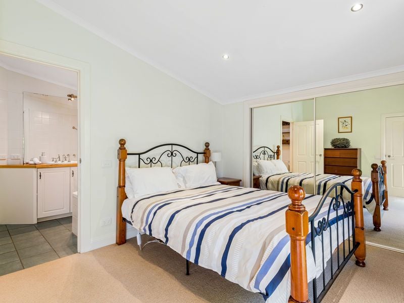 8 McLennan Street, Apollo Bay - Thumbnail 6