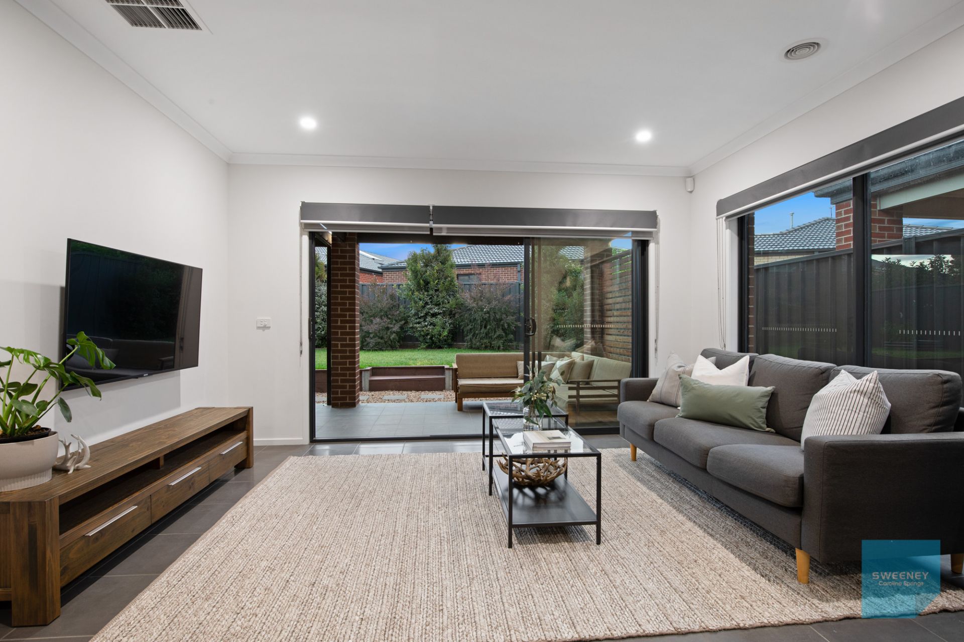 12 Zenith Court, Fraser Rise - Thumbnail 7