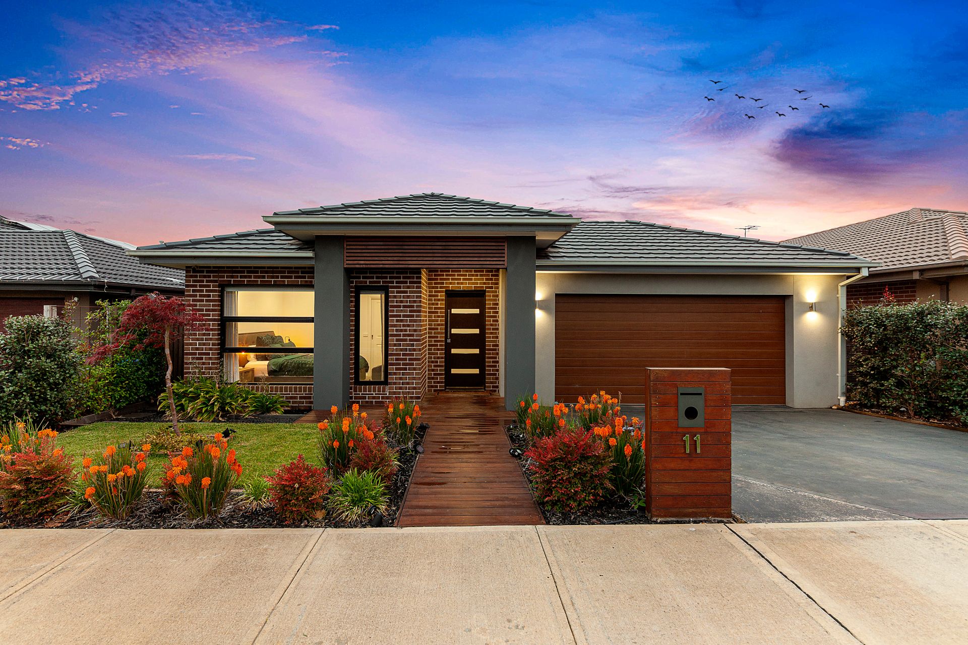 11 Strathcona Avenue, Clyde OBrien Real Estate