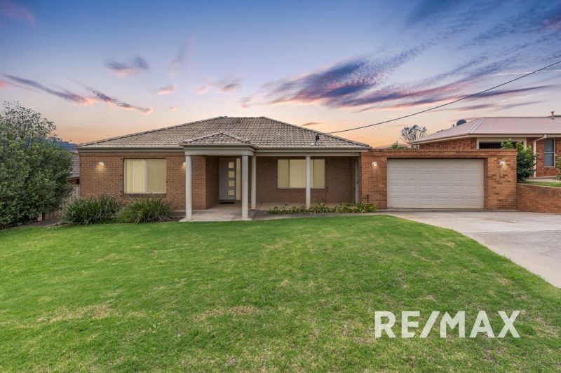 JUNEE 21 Hart Street